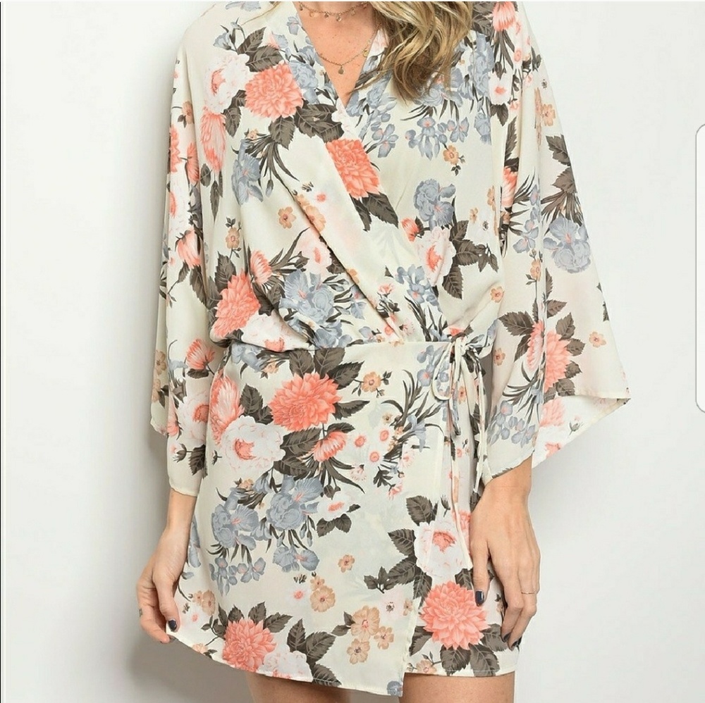 🌺HOST PICK🌺 Spring Wrap Dress